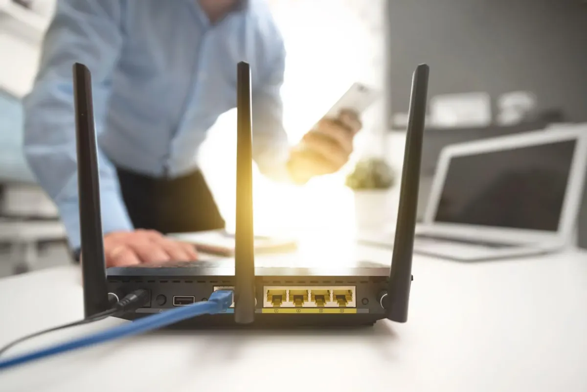 Telewizja i internet – jaki dekoder oraz router wybrać? Podpowiadamy!
