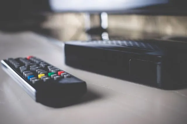 Telewizja i internet – jaki dekoder oraz router wybrać? Podpowiadamy!