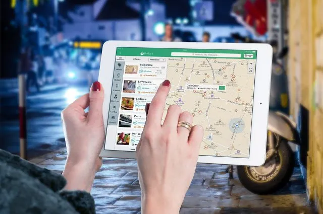 Jak otworzyć plik KML w Google Maps: Dodawanie niestandardowych warstw