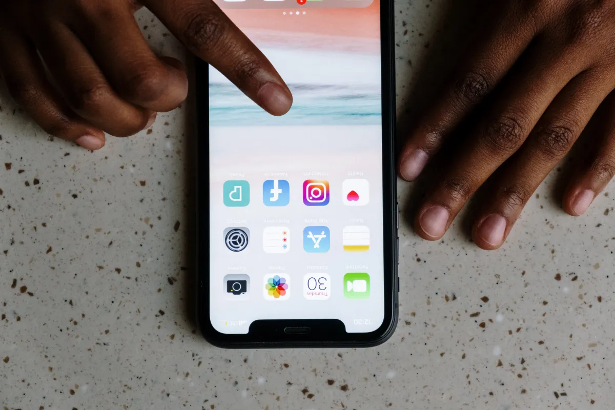 Wyjaśniamy jak udostępnić Internet iPhone